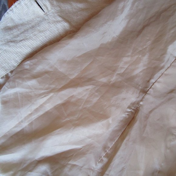 Tan corduroy jacket, light coat, Merona XS, with two buttons, belt and pockets - Picture 11 of 14